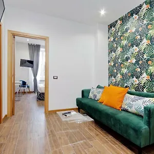  Apartamento Style Julia 50 Mt From Colosseum Italia